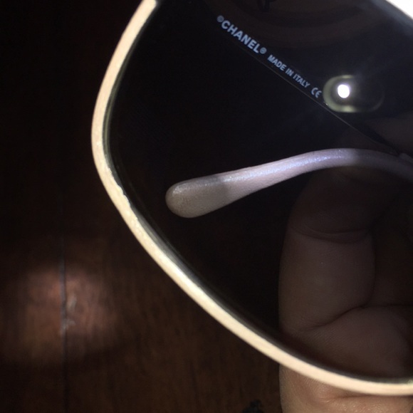 Chanel glasses - Picture 6 of 6